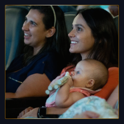 Sessão especial para famílias com bebês exibe a comédia nacional Perrengue Fashion!